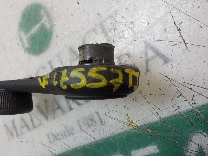 Recambio de maneta elevalunas trasera izquierda para hyundai i20 city s referencia OEM IAM 8263022001RY 8263022001 