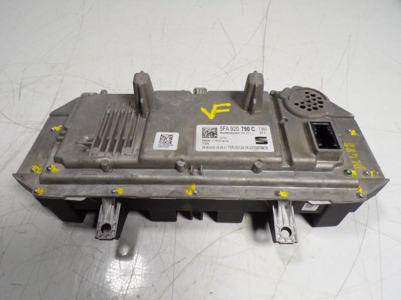 Recambio de cuadro instrumentos para cupra leon sportstourer (kl8) vz 2.0 tsi 4drive referencia OEM IAM  5FA920790C 