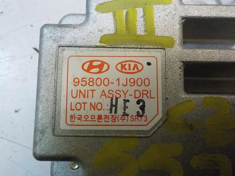 Recambio de modulo electronico para hyundai i20 city s referencia OEM IAM 958001J900 958001J900 
