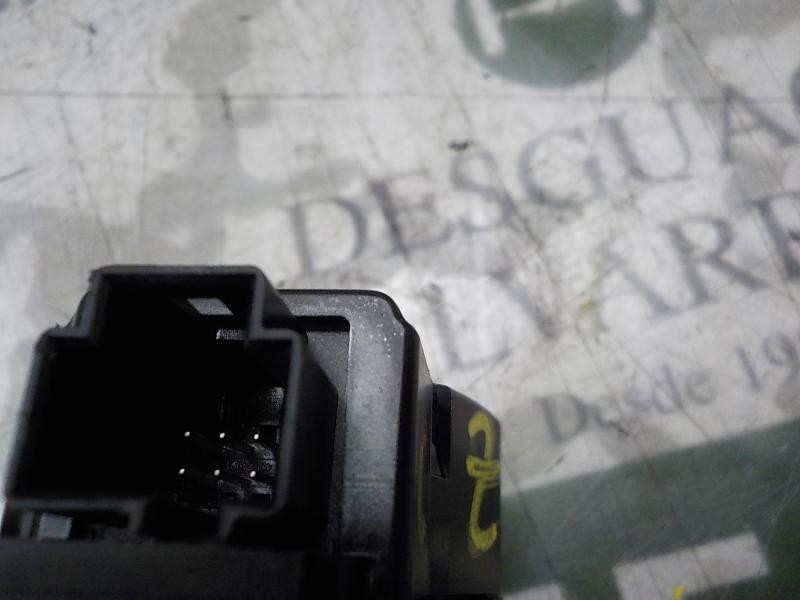 Recambio de motor electrico para opel corsa e selective referencia OEM IAM   