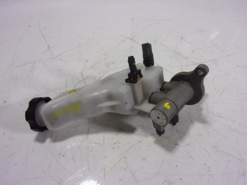 Recambio de bomba freno para hyundai santa fe essence 2wd referencia OEM IAM 58510S1020  