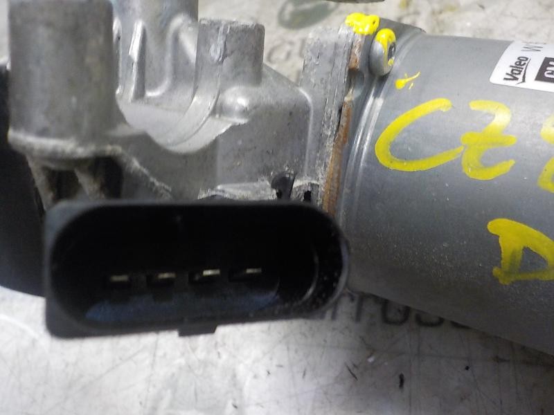 Recambio de motor limpia delantero para opel corsa e selective referencia OEM IAM   