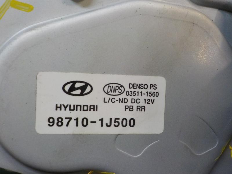 Recambio de motor limpia trasero para hyundai i20 city s referencia OEM IAM 987001J500 987101J500 