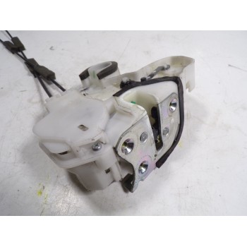 CERRADURA PUERTA DELANTERA DERECHA 5715A864 
