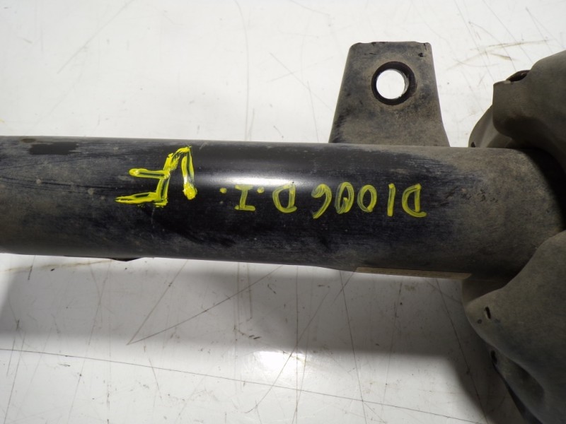 Recambio de amortiguador delantero izquierdo para volkswagen golf vii lim. (bq1) advance referencia OEM IAM 5Q0413023FJ 5Q041201