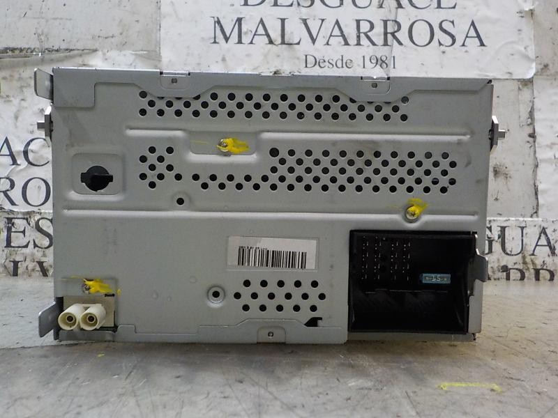 Recambio de sistema audio / radio cd para skoda fabia (5j2 ) urban referencia OEM IAM 5J0035161G 5J0035161G 28390522