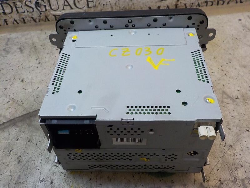 Recambio de sistema audio / radio cd para skoda fabia (5j2 ) urban referencia OEM IAM 5J0035161G 5J0035161G 28390522