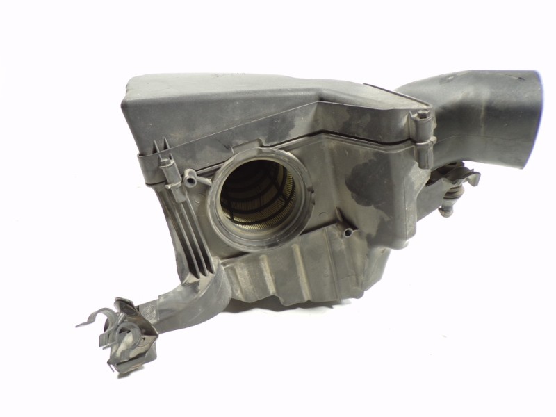 Recambio de filtro aire para ford focus lim. (cb8) 1.6 tdci cat referencia OEM IAM 1862721  