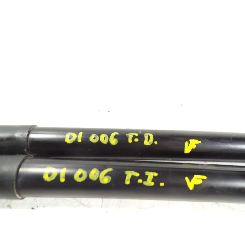 Recambio de amortiguadores maletero / porton para volkswagen golf vii lim. (bq1) advance referencia OEM IAM 5G6827550G  