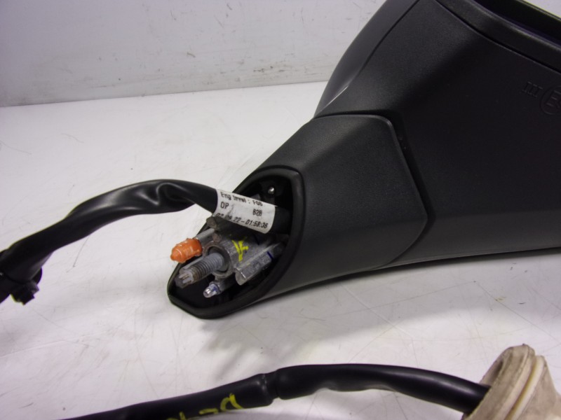 Recambio de espejo derecho para cupra leon sportstourer (kl8) 1.4 tsi phev referencia OEM IAM 5FB857508N9B9  