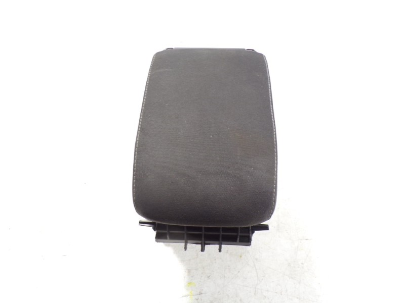 Recambio de apoyabrazos central para volkswagen golf vii lim. (bq1) advance referencia OEM IAM 5G0864207FCAT  