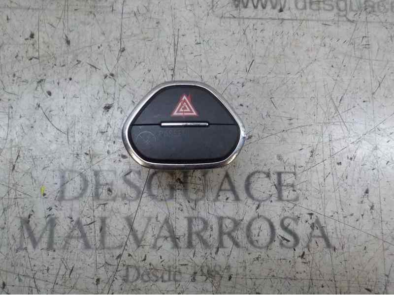 Recambio de warning para opel corsa e 1.4 referencia OEM IAM   
