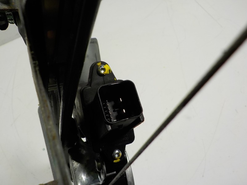 Recambio de elevalunas delantero izquierdo para opel mokka 1.7 16v cdti referencia OEM IAM 25984343 98820SUV20 