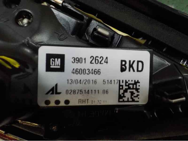 Recambio de piloto trasero derecho interior para opel corsa e 1.4 referencia OEM IAM   