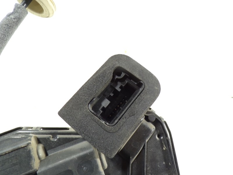 Recambio de cerradura puerta delantera derecha para volkswagen golf vii lim. (bq1) advance referencia OEM IAM 5TB837016C 5TB8370