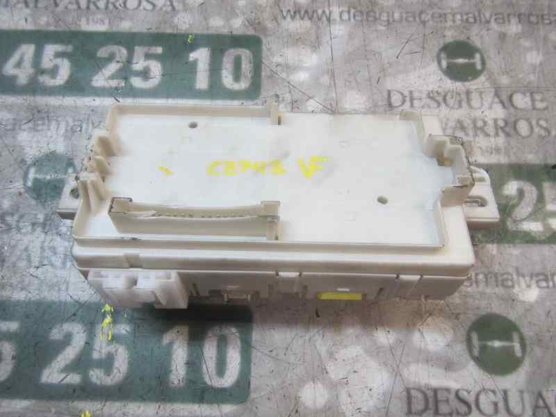 Recambio de caja reles / fusibles para citroën c-zero seduction referencia OEM IAM 1610488880 01196D07 01196D07