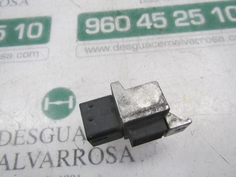 Recambio de caja precalentamiento para nissan primastar (x..) 2.0 dci diesel referencia OEM IAM   