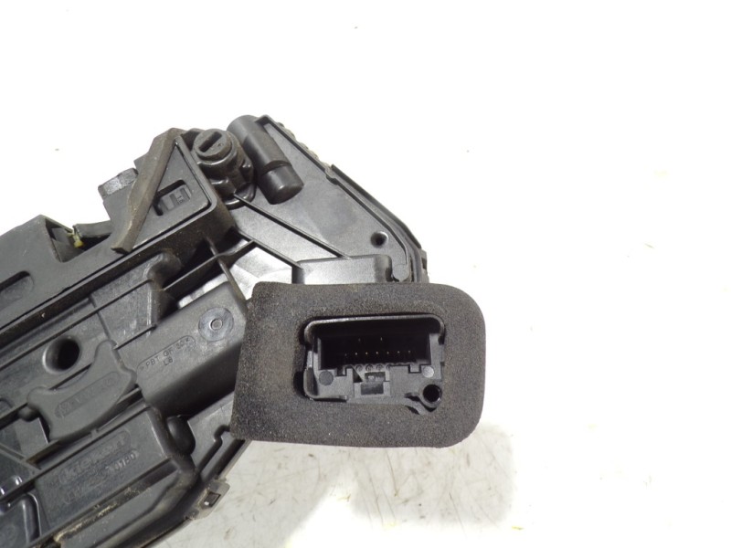 Recambio de cerradura puerta trasera izquierda para volkswagen golf vii lim. (bq1) advance referencia OEM IAM 5TA839015L 5TA8390