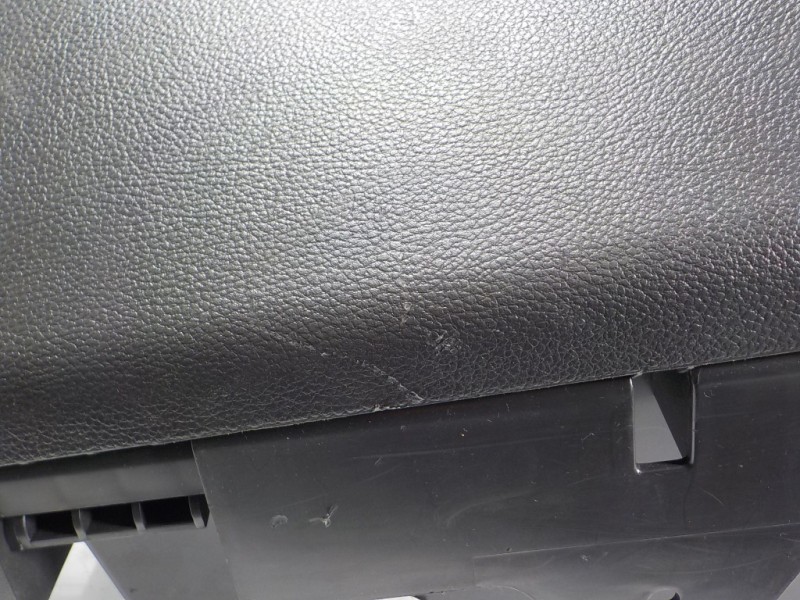 Recambio de guantera para opel astra k lim. 5türig 1.6 cdti dpf referencia OEM IAM 39203527  