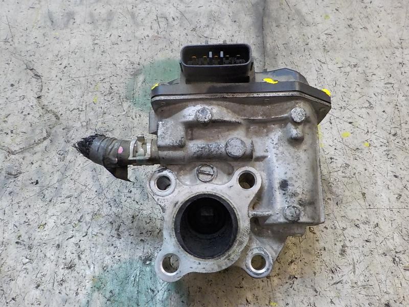 Recambio de valvula egr para toyota yaris 1.4 turbodiesel cat referencia OEM IAM 2580033011 2580033011 