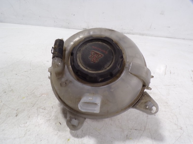 Recambio de deposito expansion para volkswagen golf vii lim. (bq1) advance referencia OEM IAM 5Q0121407G  