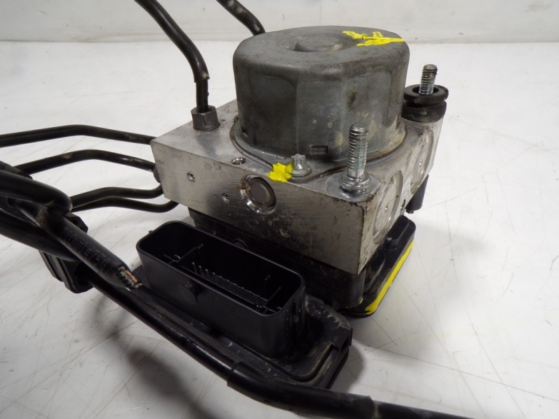 Recambio de abs para fiat fiorino 1.3 16v m-jet cat referencia OEM IAM 6000626441 52043307 