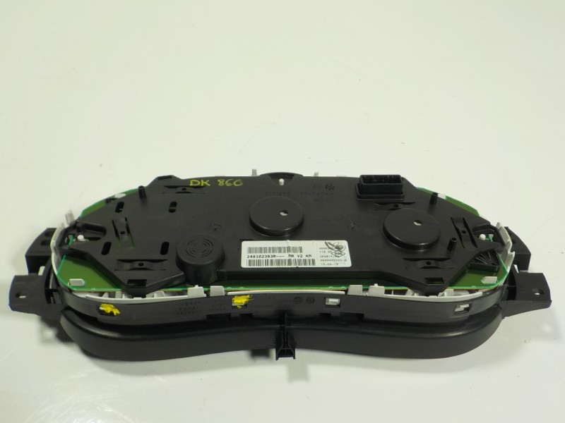 Recambio de cuadro instrumentos para dacia sandero 0.9 tce cat referencia OEM IAM 248102383R 248102383R 248095099R