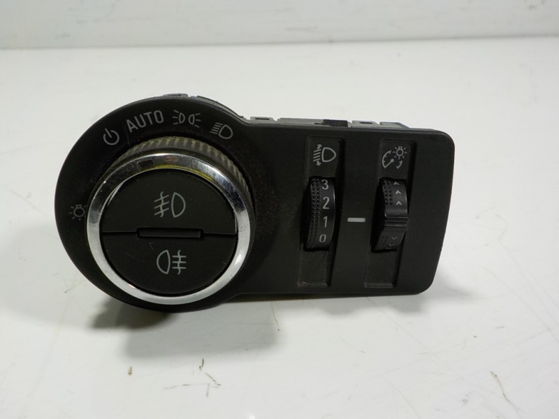 Recambio de mando luces para opel mokka 1.7 16v cdti referencia OEM IAM 95297422 95297422 