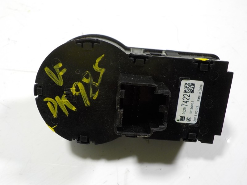 Recambio de mando luces para opel mokka 1.7 16v cdti referencia OEM IAM 95297422 95297422 