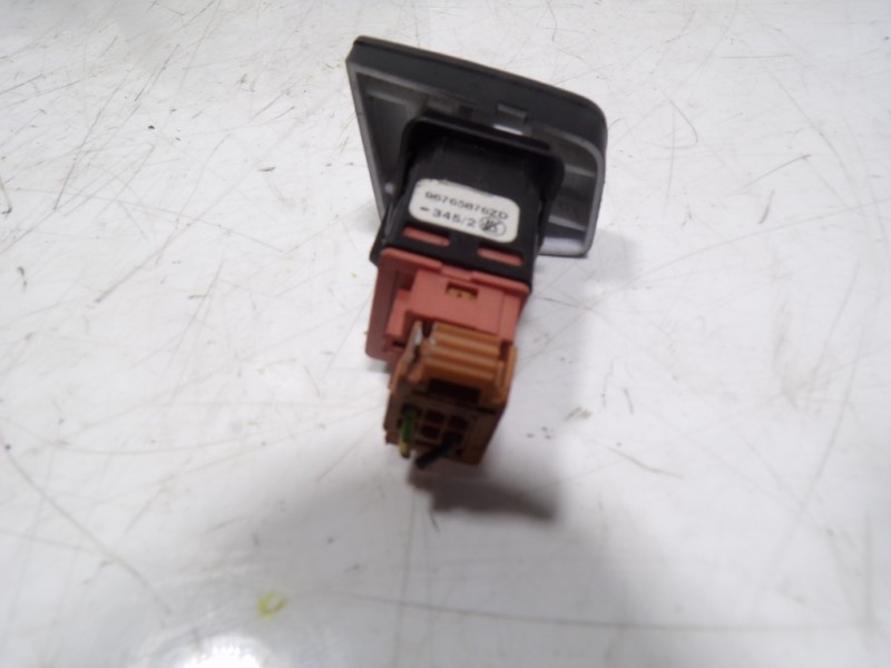 Recambio de warning para citroën c-elysée 1.6 hdi fap referencia OEM IAM 96765876ZD 96765876ZD 