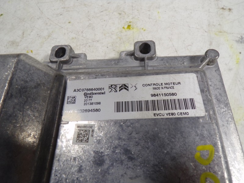 Recambio de centralita motor uce para peugeot 208 (p2) (e-) gt referencia OEM IAM 1659558180 9841150580 A3C0766640001
