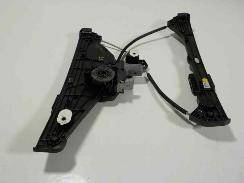 Recambio de elevalunas delantero derecho para opel corsa f 1.2 referencia OEM IAM  9829043380 