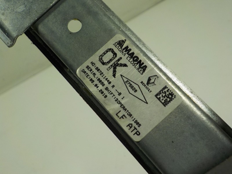 Recambio de elevalunas delantero izquierdo para dacia sandero 0.9 tce cat referencia OEM IAM 807211440R  