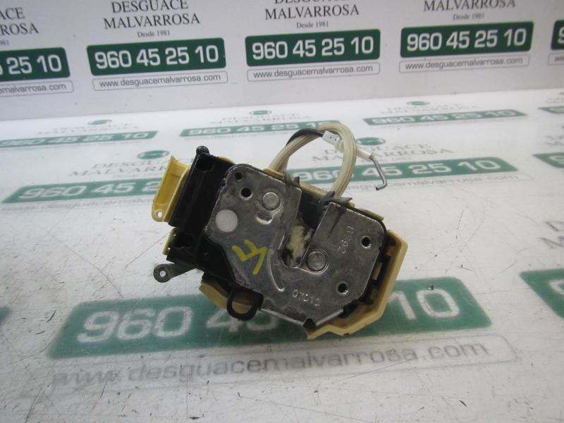 Recambio de cerradura puerta delantera derecha para fiat panda (319) 1.2 cat referencia OEM IAM 51842947  