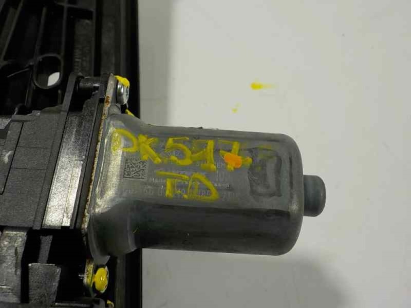 Recambio de elevalunas trasero derecho para opel corsa f 1.2 referencia OEM IAM  9829045580 