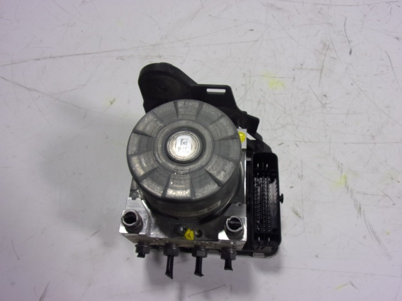 Recambio de abs para skoda kodiaq 2.0 tdi referencia OEM IAM 5Q0614517GBBEF 5Q0614517GB 10091743780