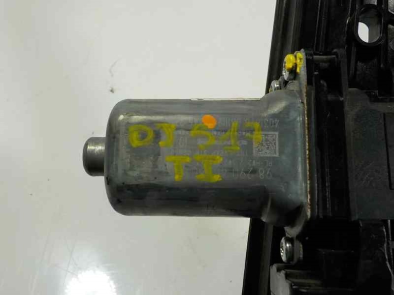 Recambio de elevalunas trasero izquierdo para opel corsa f 1.2 referencia OEM IAM  9829045980 