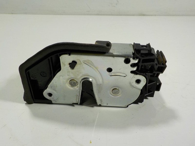 Recambio de cerradura puerta delantera derecha para bmw x3 (f25) 2.0 turbodiesel referencia OEM IAM 51217229458 7318416 