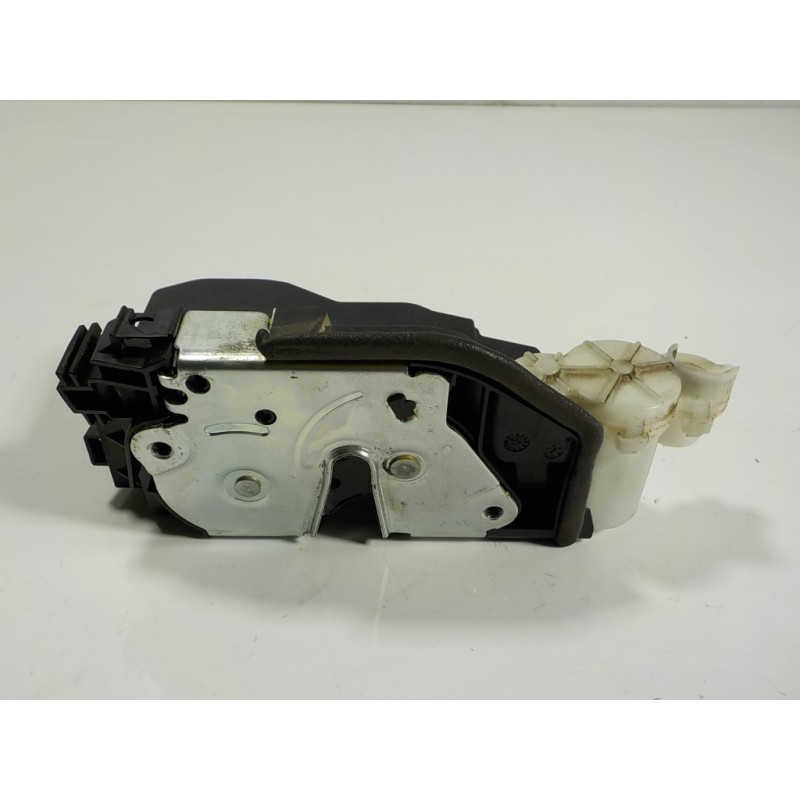 Recambio de cerradura puerta delantera izquierda para bmw x3 (f25) 2.0 turbodiesel referencia OEM IAM 51217229461 7318409 