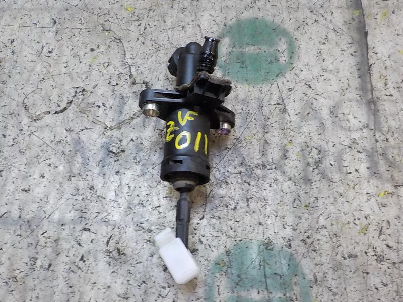 Recambio de bomba embrague para seat ibiza (6j5) 1.4 16v referencia OEM IAM 6R0721405  