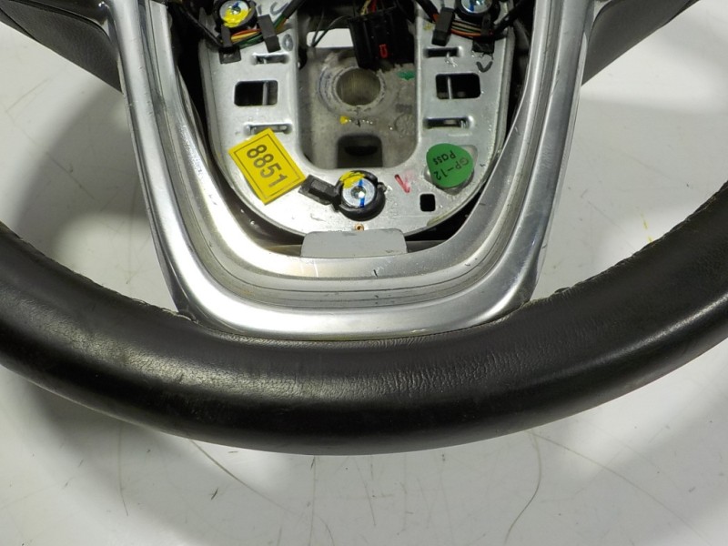 Recambio de volante para opel mokka 1.7 16v cdti referencia OEM IAM 95128851  