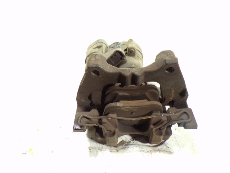Recambio de pinza freno trasera izquierda para volkswagen golf vii lim. (bq1) advance referencia OEM IAM 8V0615423D  