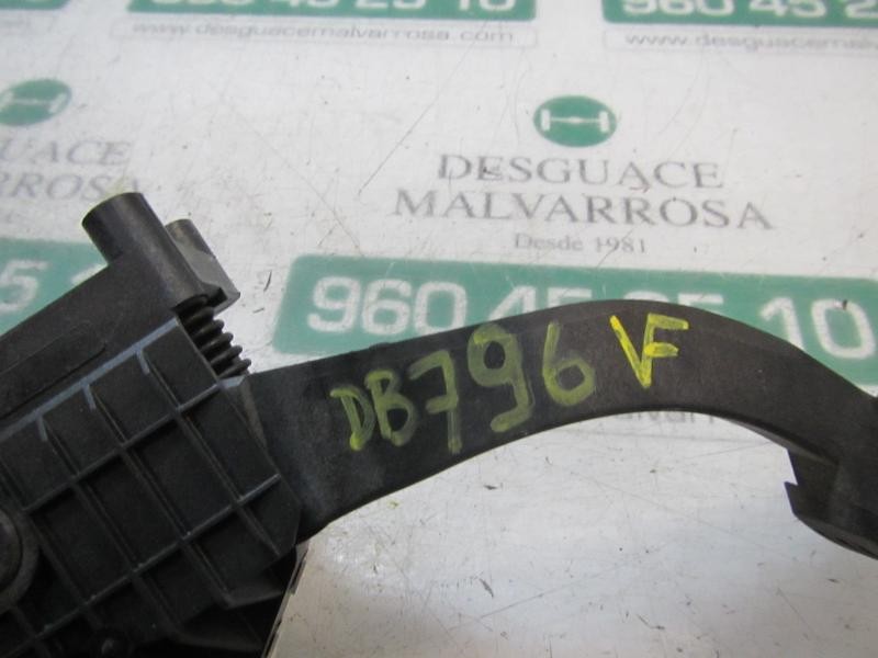 Recambio de potenciometro pedal para fiat panda (319) 1.2 cat referencia OEM IAM 51852090 005185209000B 005185209000B