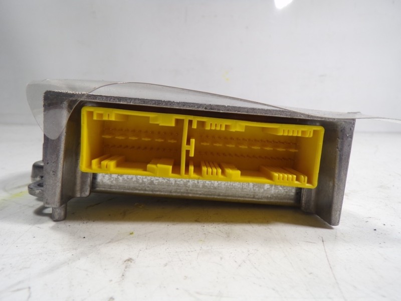 Recambio de centralita airbag para mitsubishi outlander (cw0) 2.2 di-d cat referencia OEM IAM 8635A204 8635A204 