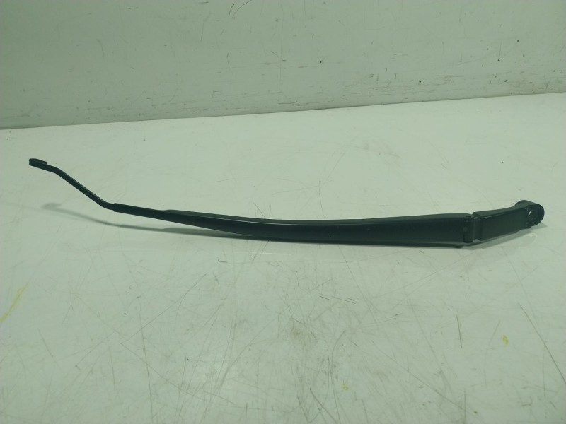 Recambio de brazo limpia delantero derecho para toyota yaris cross (mxp_) 1.5 hybrid (mxpj10) referencia OEM IAM 852110D290  