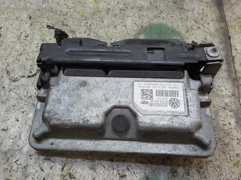 Recambio de centralita motor uce para seat ibiza (6j5) 1.4 16v referencia OEM IAM 03C906024BK 03C906024BK 