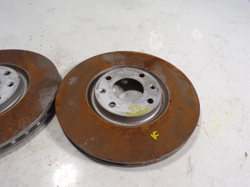 Recambio de disco freno delantero para peugeot 208 (p2) (e-) gt referencia OEM IAM 4249J8  