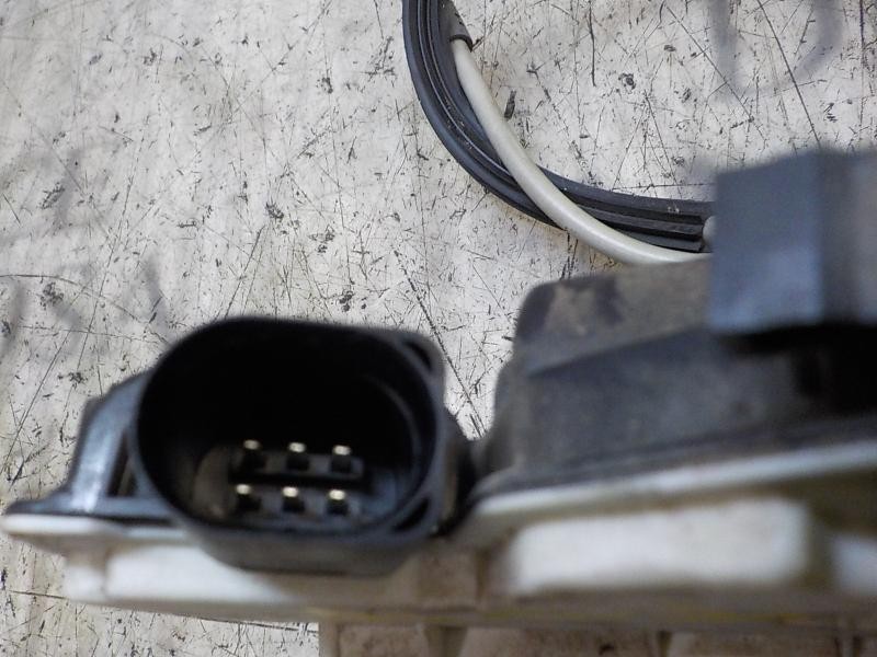 Recambio de cerradura puerta trasera derecha para seat ibiza (6j5) 1.4 16v referencia OEM IAM 6J0839016A  