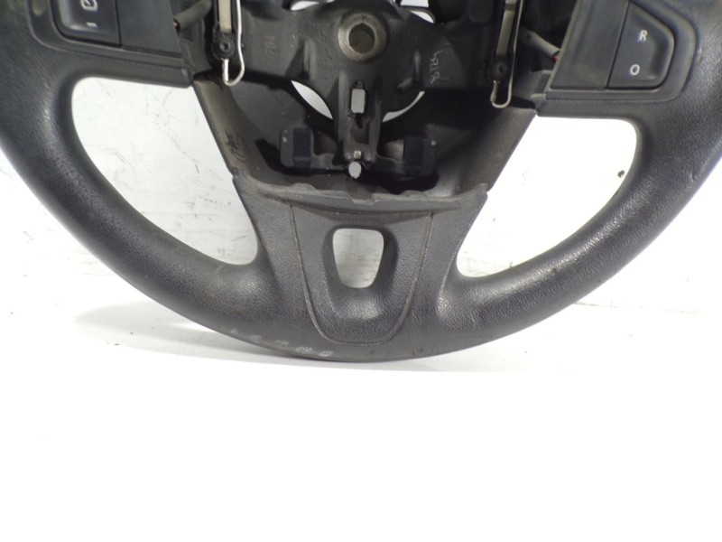 Recambio de volante para renault megane iii berlina 5 p 1.5 dci diesel referencia OEM IAM   