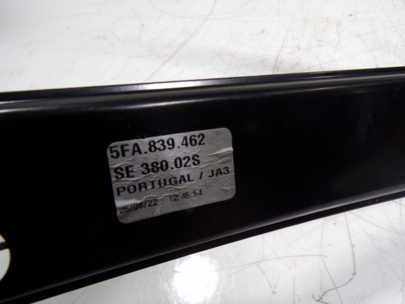 Recambio de elevalunas trasero derecho para cupra leon sportstourer (kl8) vz 2.0 tsi 4drive referencia OEM IAM  5FA839462 